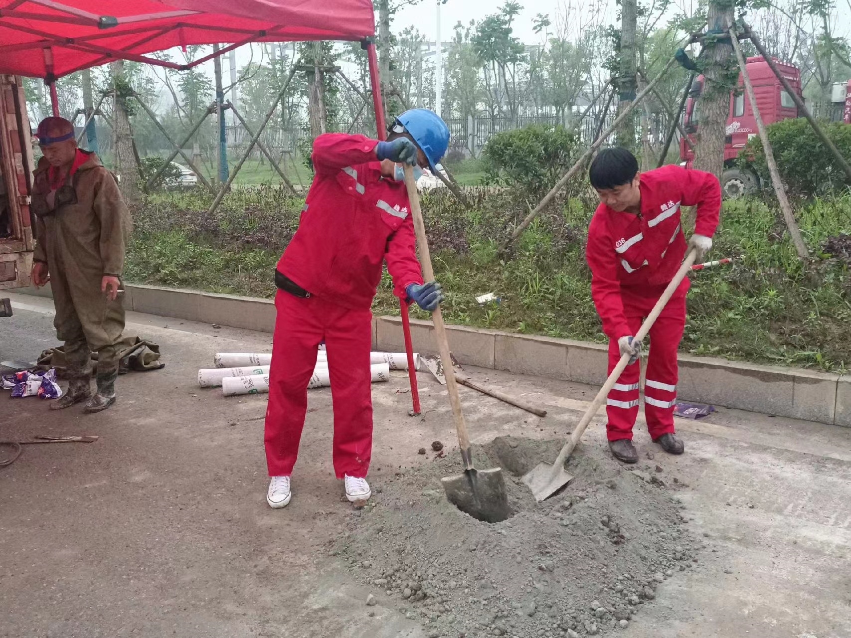 宝塔管道疏通哪家好】及时进行市政管道清淤
